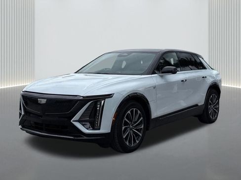 New 2026 Cadillac Lyriq Sport AWD/4WD image 1