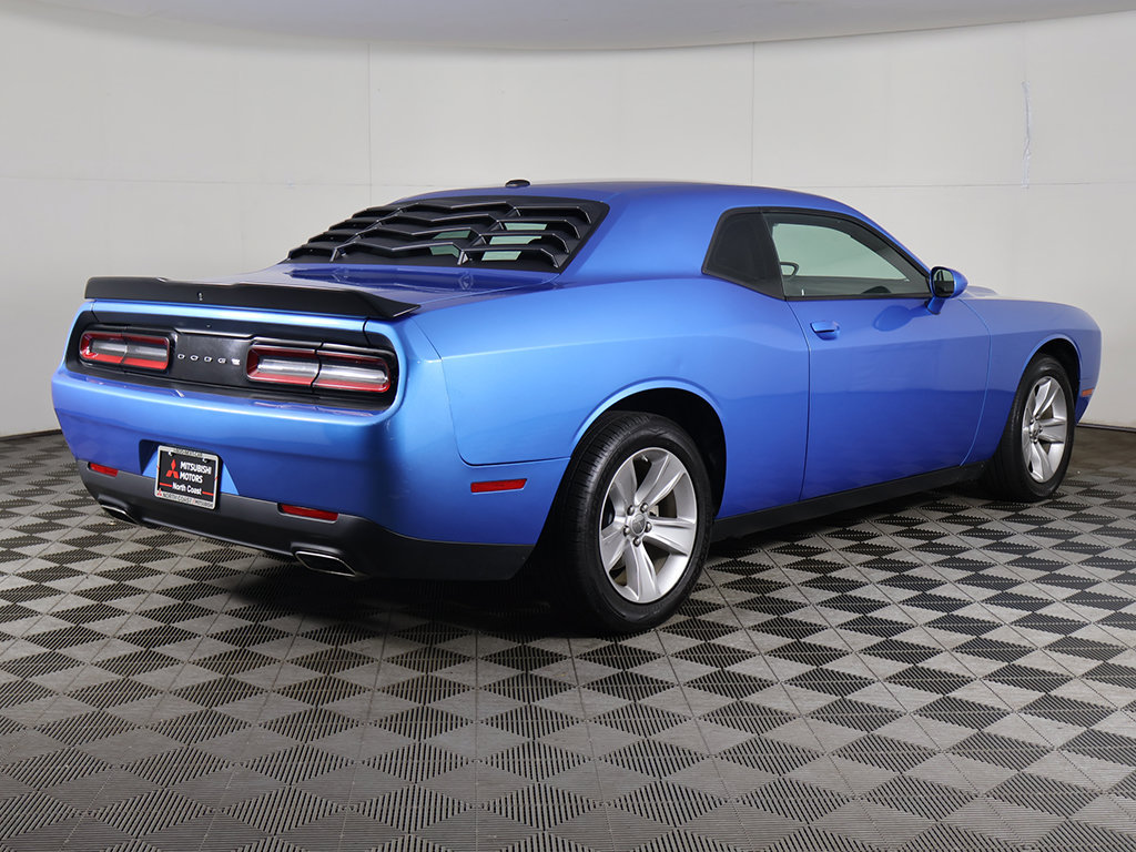Used 2023 Dodge Challenger SXT RWD image 8