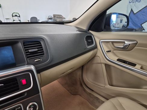 Used 2015 Volvo S60 T5 Premier FWD image 20