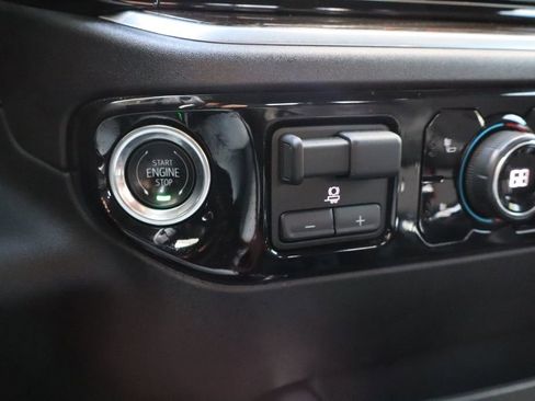 Used 2024 Chevrolet Silverado 1500 LT w/ Convenience Package II AWD/4WD image 13