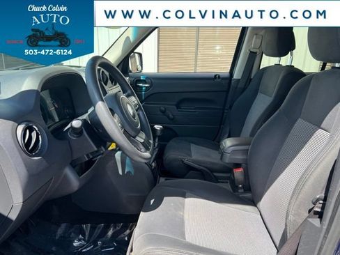 Used 2015 Jeep Patriot Sport FWD image 13