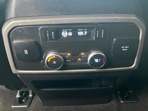 Used 2020 Ford Expedition XLT w/ Equipment Group 202A image 16