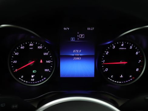 Certified 2022 Mercedes-Benz GLC 300 image 11
