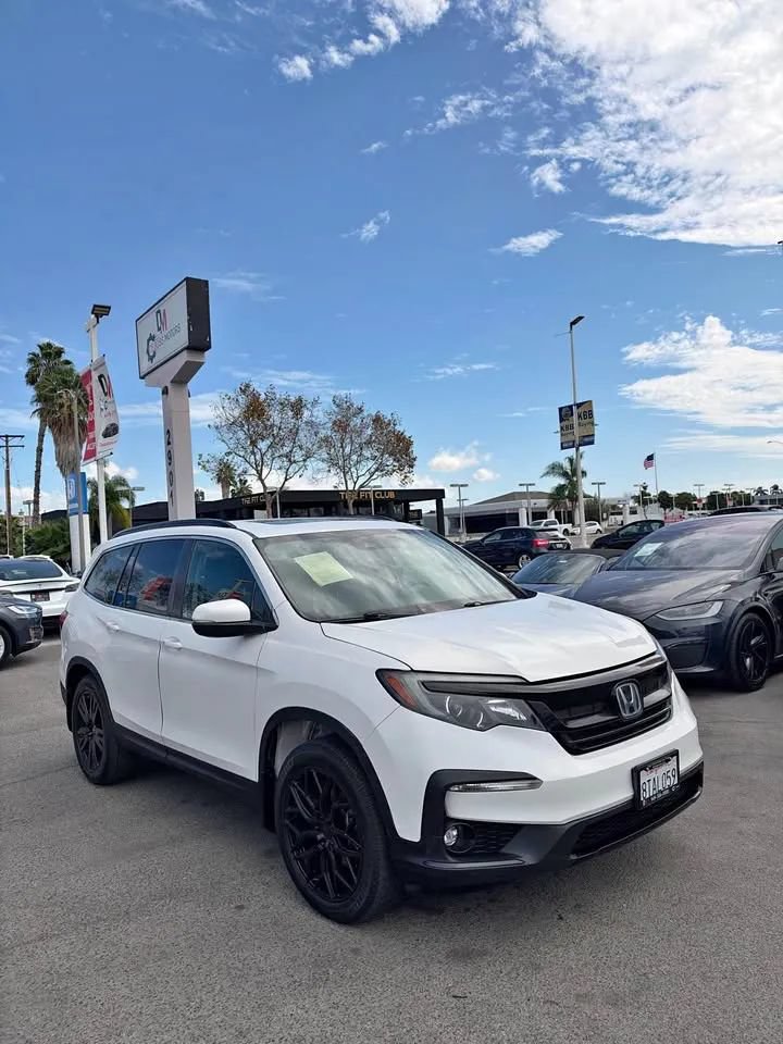 Used 2021 Honda Pilot Special Edition image 2