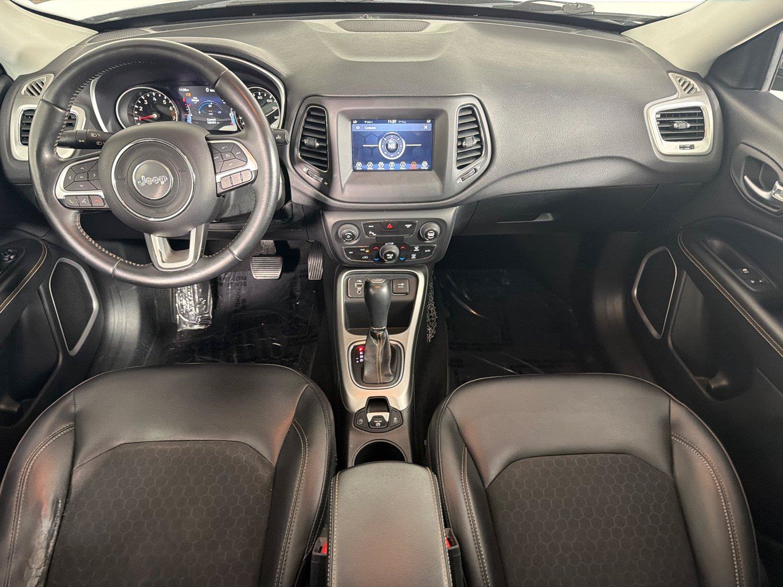 Used 2018 Jeep Compass Latitude w/ Popular Equipment Group FWD image 22
