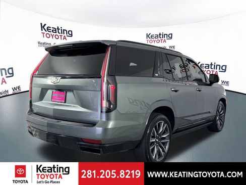 Used 2024 Cadillac Escalade Sport w/ Touring Package image 5