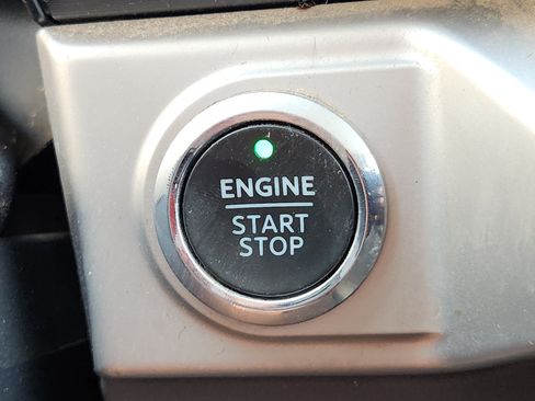 Used 2022 Ford F150 XLT w/ Equipment Group 302A High AWD/4WD image 24