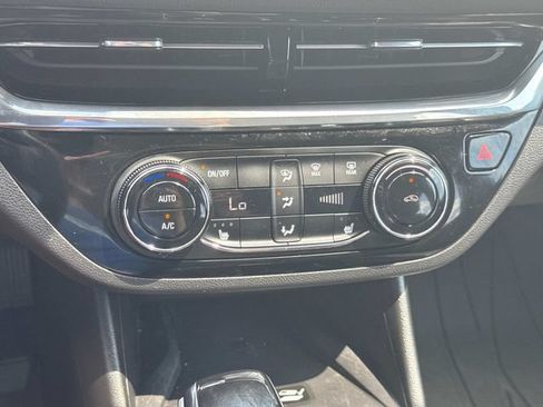 Used 2025 Buick Envista Sport Touring w/ Convenience I Package FWD image 30