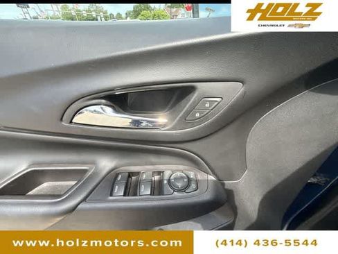Certified 2020 Chevrolet Equinox LT AWD/4WD image 24