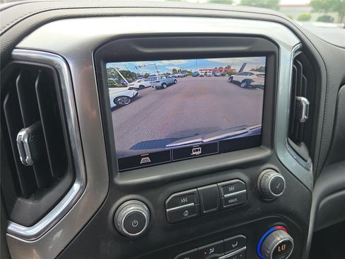 Used 2021 Chevrolet Silverado 1500 LT Trail Boss w/ LT Trail Boss Premium Package AWD/4WD image 34