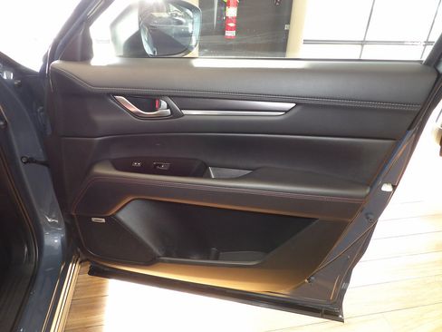 Certified 2024 MAZDA CX-5 Carbon Edition AWD/4WD image 12