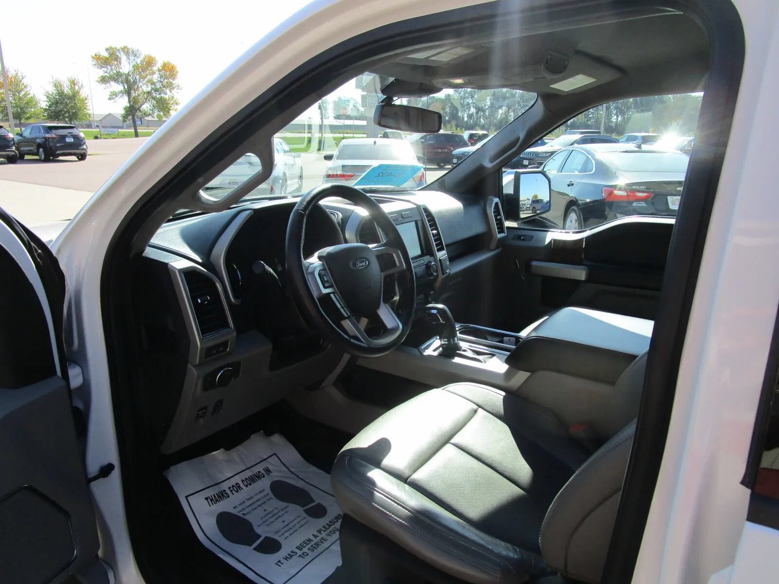 Used 2019 Ford F150 Lariat AWD/4WD image 10