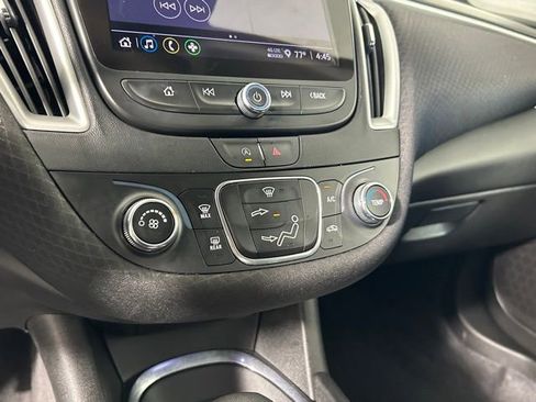 Used 2022 Chevrolet Malibu LS w/ Driver Confidence Package II FWD image 23