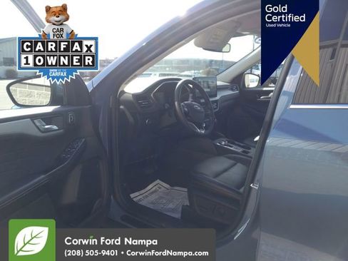 Used 2025 Ford Escape Platinum image 11