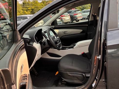 Used 2023 Hyundai Tucson SE AWD/4WD image 26