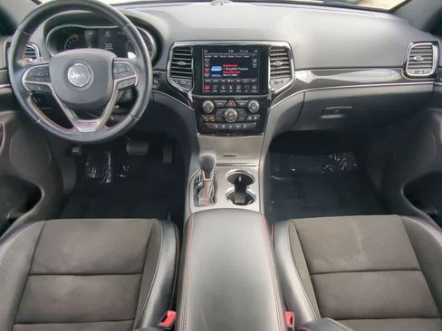 Used 2020 Jeep Grand Cherokee Trailhawk AWD/4WD image 14
