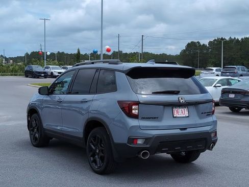 Used 2025 Honda Passport Black Edition image 7