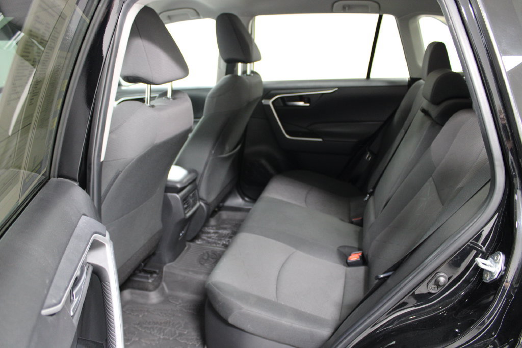 Used 2024 Toyota RAV4 AWD Hybrid image 23