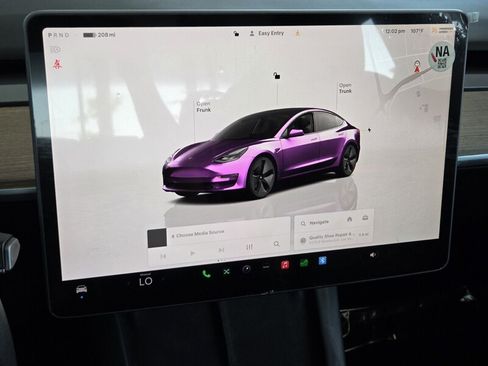 Used 2023 Tesla Model 3 Standard Range RWD image 29