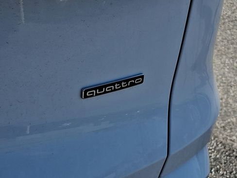 Certified 2025 Audi Q5 Premium w/ Convenience Package image 32