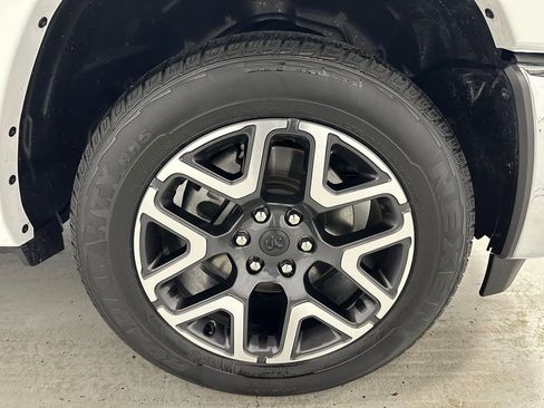 Used 2025 RAM 1500 Laramie image 65