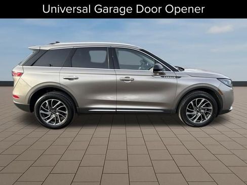 Used 2020 Lincoln Corsair FWD w/ Equipment Group 101A image 8