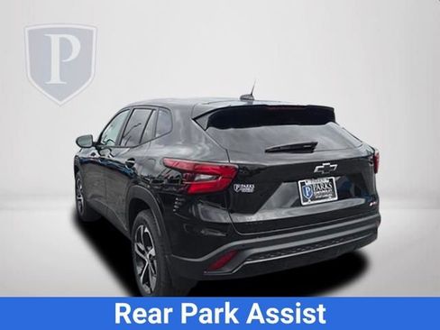 New 2026 Chevrolet Trax RS w/ Driver Confidence Package FWD image 9