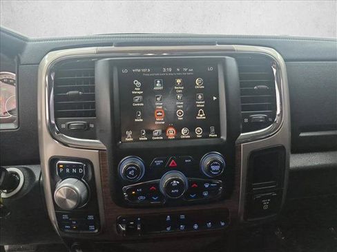 Used 2017 RAM 1500 Laramie AWD/4WD image 15