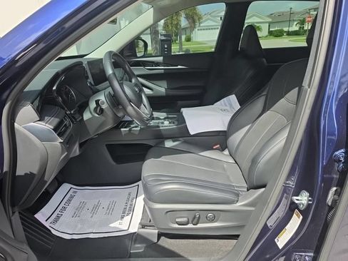 Used 2023 INFINITI QX60 Pure FWD image 13