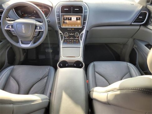 Used 2019 Lincoln Nautilus Reserve w/ Cargo Utility Package image 5