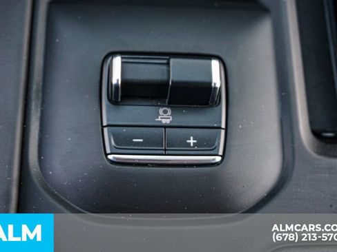 Used 2024 GMC Sierra 3500 Denali Ultimate AWD/4WD image 43