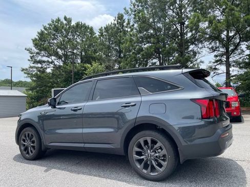 Used 2023 Kia Sorento SX Prestige AWD/4WD image 5