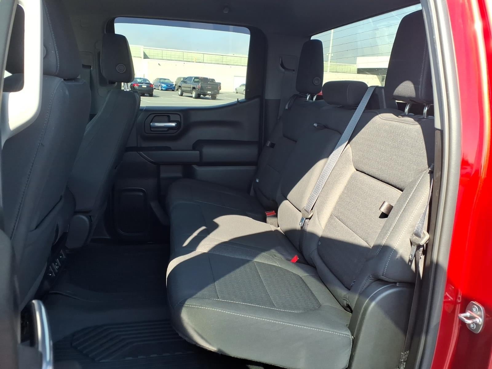 Certified 2021 Chevrolet Silverado 1500 LT AWD/4WD image 16