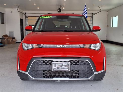 Used 2024 Kia Soul LX w/ Option Group 015 FWD image 22
