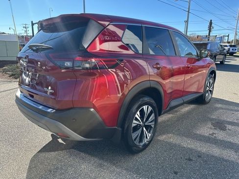 Used 2023 Nissan Rogue SV image 6