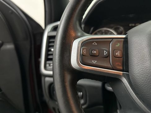 Used 2019 RAM 1500 Big Horn AWD/4WD image 38