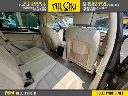 Used 2014 Volkswagen Touareg TDI AWD/4WD image 25