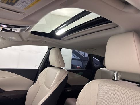 Used 2023 Lexus RX 350 Premium w/ Accessory Package (A2) AWD/4WD image 21