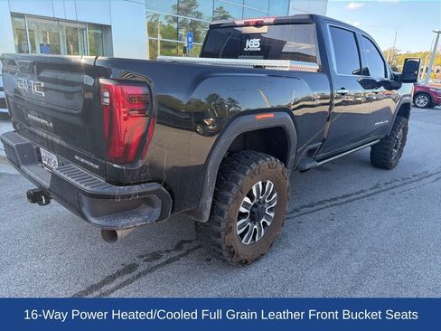 Used 2025 GMC Sierra 2500 Denali Ultimate image 5