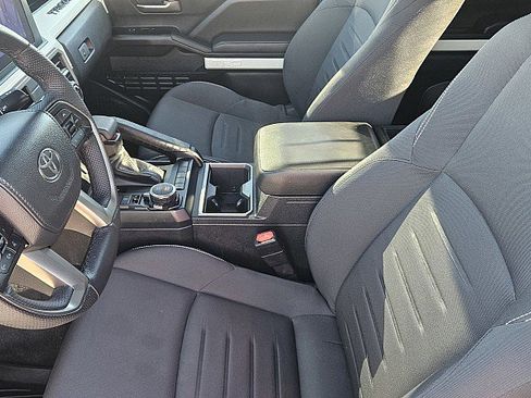 Used 2024 Toyota Tacoma TRD Sport image 10