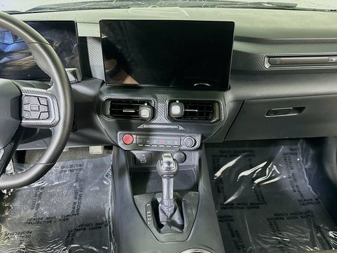 Used 2024 Ford Mustang Coupe RWD image 18