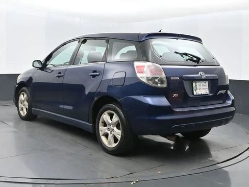 Used 2005 Toyota Matrix XR w/ Extra Value Pkg 2 image 9
