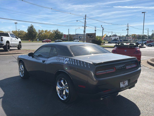 Used 2016 Dodge Challenger R/T w/ Sound Group RWD image 5