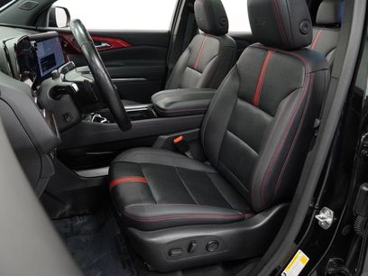 Used 2024 Chevrolet Traverse RS w/ LPO, Floor Liner Package