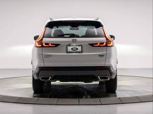 Used 2023 Honda CR-V Sport Touring image 4