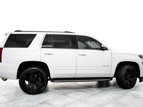 Used 2019 Chevrolet Tahoe Premier w/ Max Trailering Package AWD/4WD image 7