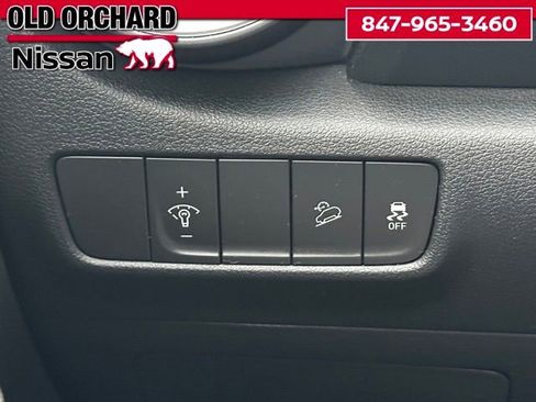 Used 2022 Hyundai Kona SEL image 16