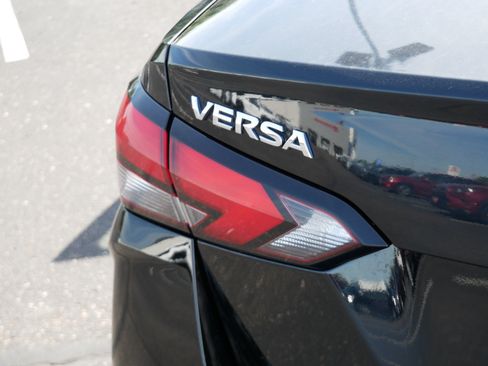 Used 2024 Nissan Versa S w/ Trunk Package FWD image 17