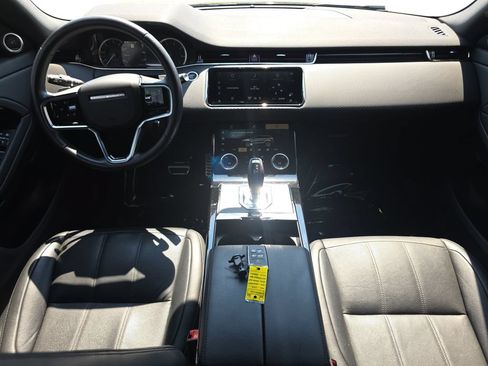 Used 2023 Land Rover Range Rover Evoque R-Dynamic S AWD/4WD image 13