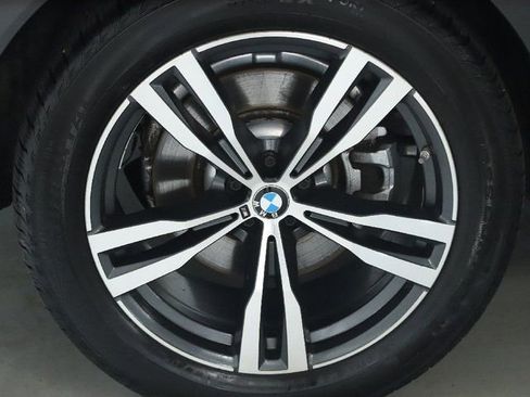 Certified 2023 BMW X7 xDrive40i w/ Executive Package AWD/4WD image 14
